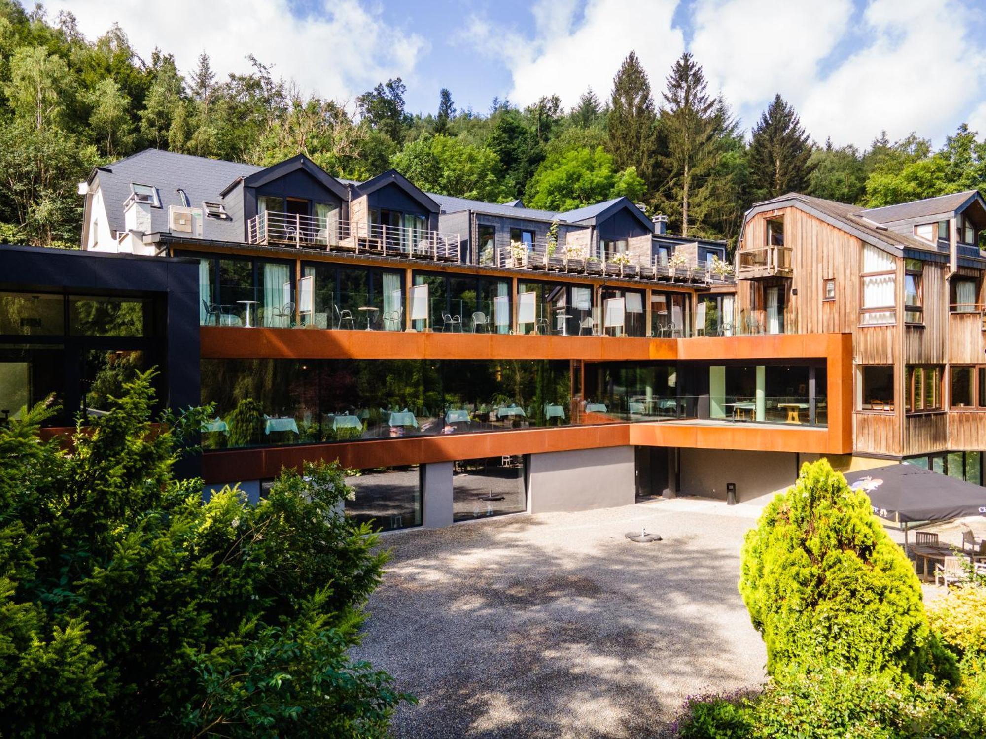 Hostellerie La Claire Fontaine, Logis Hotels & Spa La Roche-en-Ardenne Exterior photo